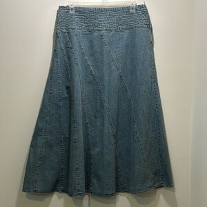 Demin Skirt Blue Size16
